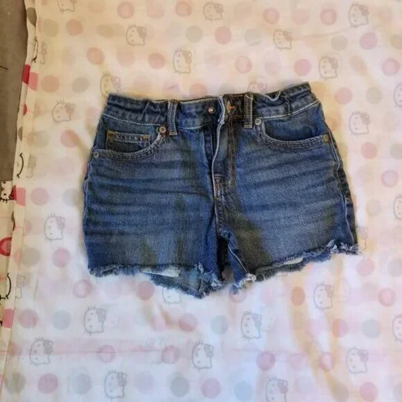 2 Pair Bundle of little girl denim shorts Blue and Black both size 8 (E15) - Picture 3 of 11